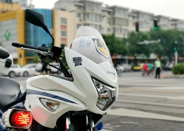 创城一线丨滨州公安全警上岗执勤 为城市文明奋斗！