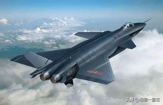 中国首款第四代战斗机歼-20飞机，具备超强隐形