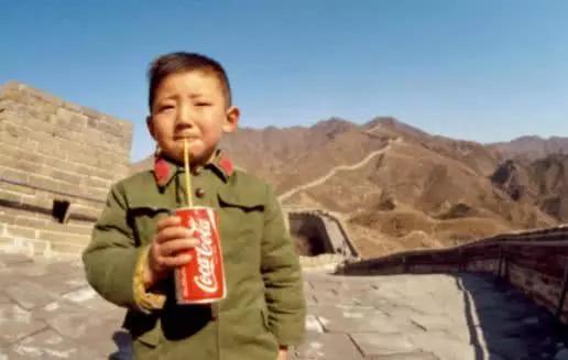 70年代的珍贵老照片：回不去的纯真年代，曾经人