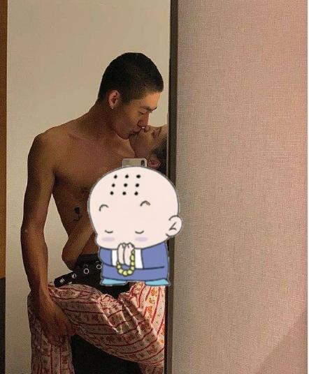 还没红人设就崩了？一个月分手两个男友，粉丝