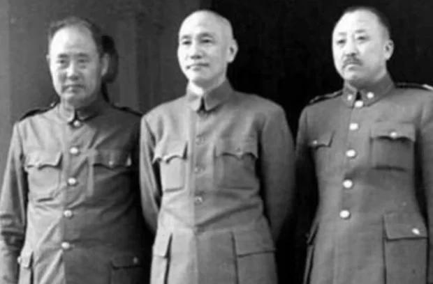 蒋介石去台湾前，让毛人凤去暗杀3个人，毛人凤吓得：我不敢