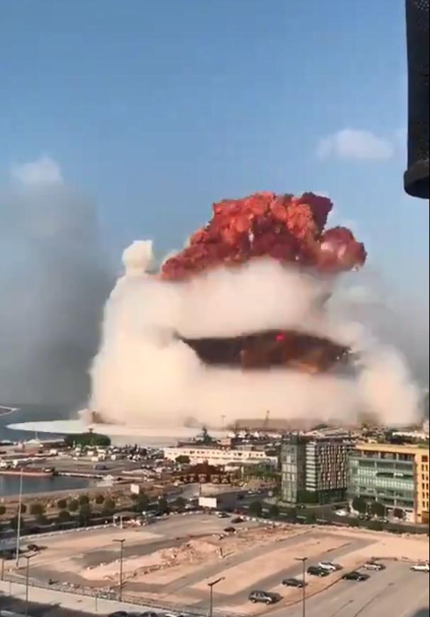 黎巴嫩首都惊天爆炸堪比“核爆”，史上威力最大的一次竟是3000吨化肥惹的祸