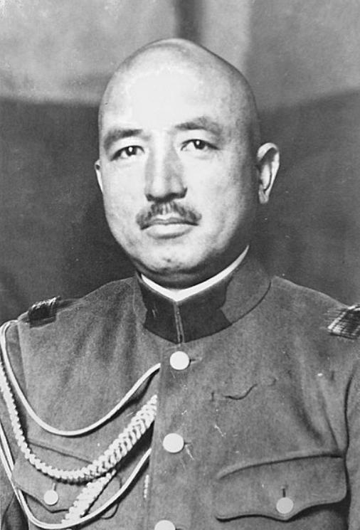 胡乱指挥数万大军进攻的牟田口，最后把数万日本士兵活活饿死