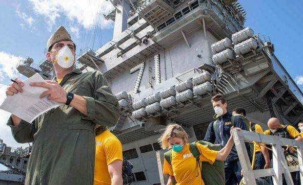 核航母再次沦陷！至少5人被确诊，先前确诊100