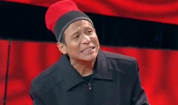 宋小宝自称年轻时帅过蔡徐坤，本以为在说谎，看到旧照信了