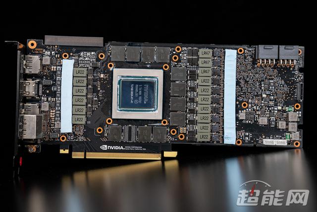 第一款一体式水冷RTX显卡，映众RTX 2080 Ti冰龙黑金版显卡评测