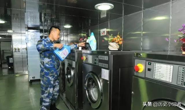 你以为航母生活很枯燥吗？带你了解航母指战员