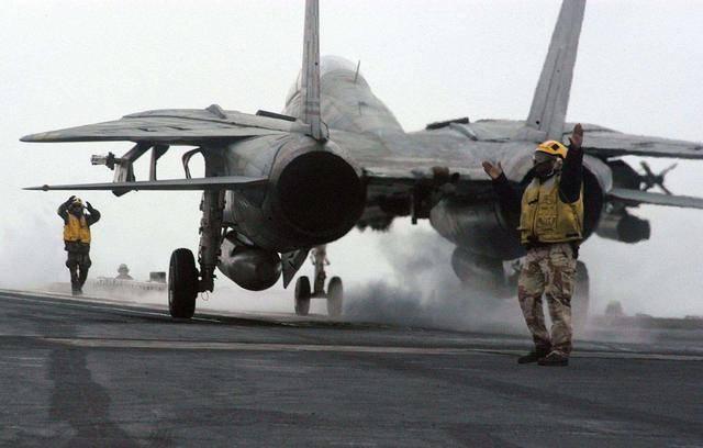 伊向特朗普等数十人发通缉令，将军坐镇清除内鬼，一个不留全处死