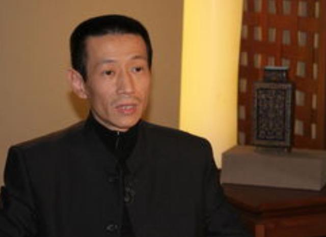 他“赊账”2.7亿买圆明园铜首，却1分钱不还说道