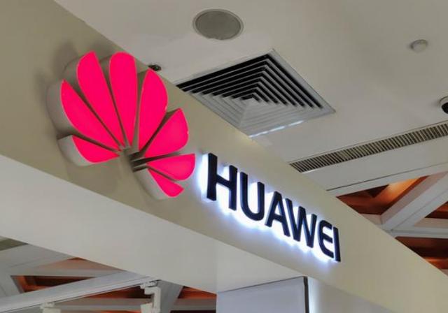 小米或被谷歌“挟持”站队？华为核心技术在手