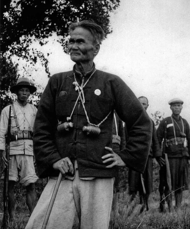 敌后游击队（少见的抗战图集）