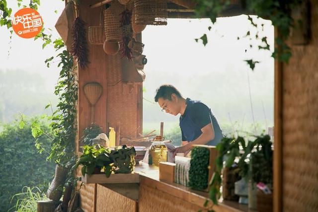 《向往的生活》嘉宾送书，妹妹贴心，第一次看