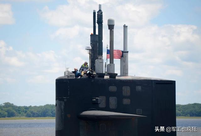 部署800天、航行10万海里：“佛罗里达”号核潜艇