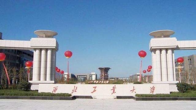 巴方军演后大惊，歼7改型竟能对抗F16，大学老师提供关键技术