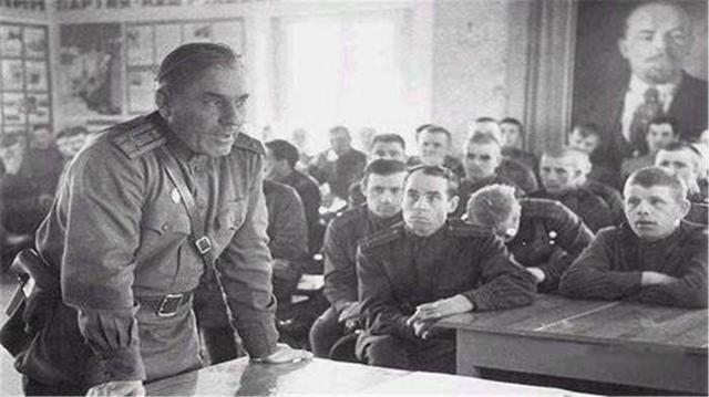 中国首座巨型雷达站，得700名士兵协作开机，让美军导弹无法隐藏