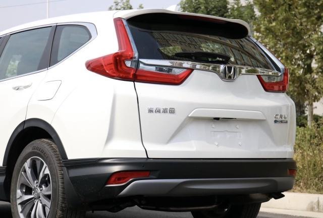 铁了心扳倒大众！油耗4.3L人称“家用王”，带双