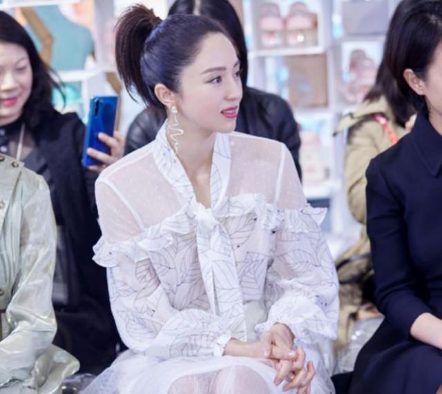 高云翔犯下的错董璇买单？被抹黑傍大款，董璇