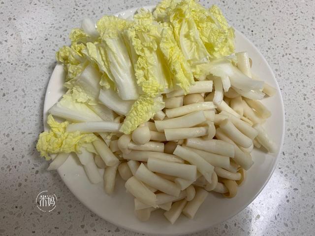 天气炎热，多给家人喝这碗汤，低脂高蛋白营养好，赛过大鱼大肉