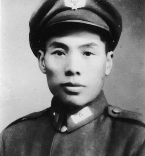 他是功勋卓著的抗日名将，却因太低调，功劳被