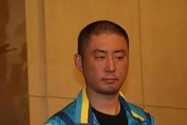 斯琴高娃两段失败婚姻，儿子入狱，嫁给外国人后怎么样了？