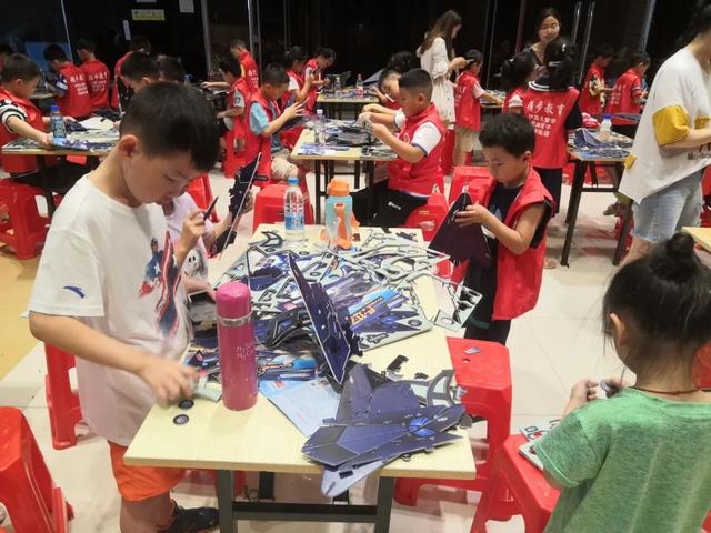 共同聚焦南昌华南城系列活动2020南昌市首届航天科普展火热进行时