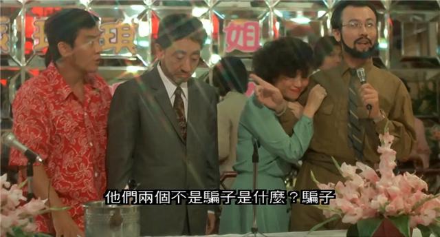 �ư���2��д������Ϸ��������û��һ��̨�ʣ������ж���һ����