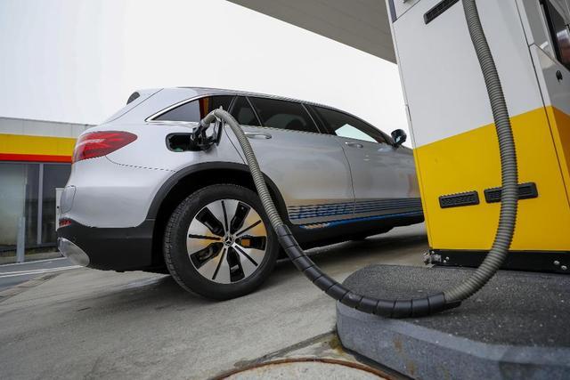 电动汽车的未来是哪一个？氢能源还是电池汽车
