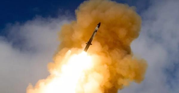 日本取消部署陆基"宙斯盾"，金一南：不当冤大头，明智的战略选择