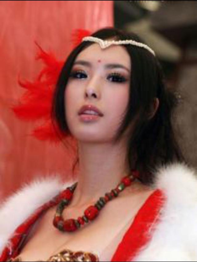 那些因为ChinaJoy而名噪一时的showgirl们，现在怎么样了？(三)