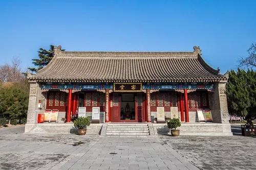 ����Ժ����ΰݼ�ʦ����