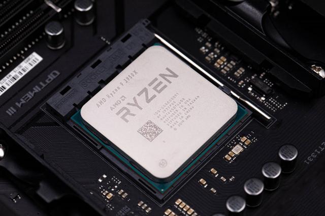 高刷新率没必要？谁用谁知道 映众RTX 2070 SUPER冰龙超级版评测