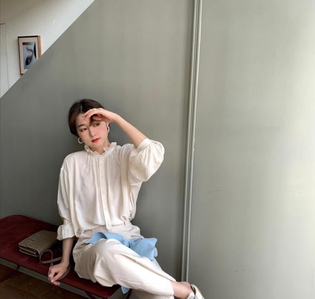 出门不知穿什么？十组显气质的穿搭模板，简约干净又百搭