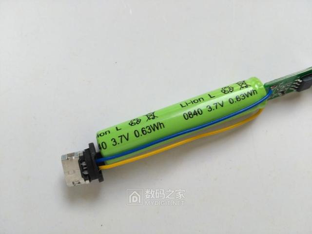 轻轻一吹即可点燃，现代火折子USB充电打火机拆