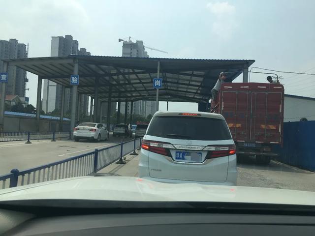 “网红SUV”领克01，外观时尚安全性高，难怪年轻人这么喜欢