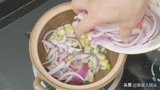 清爽夏日家常菜：生焗酿蛤蜊，用虾滑做馅，一入口就能爱上的味道