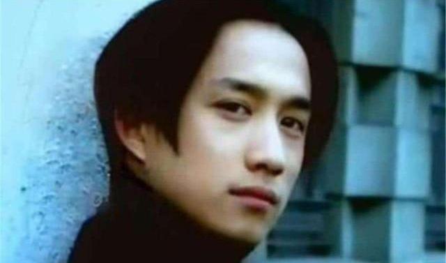 男明星年过四十胖是常态？张涵予邓超，快把腹肌给他们看看