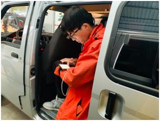 古董劳斯莱斯、文艺Mini车商、看西安二手车市场如何“霸得蛮”