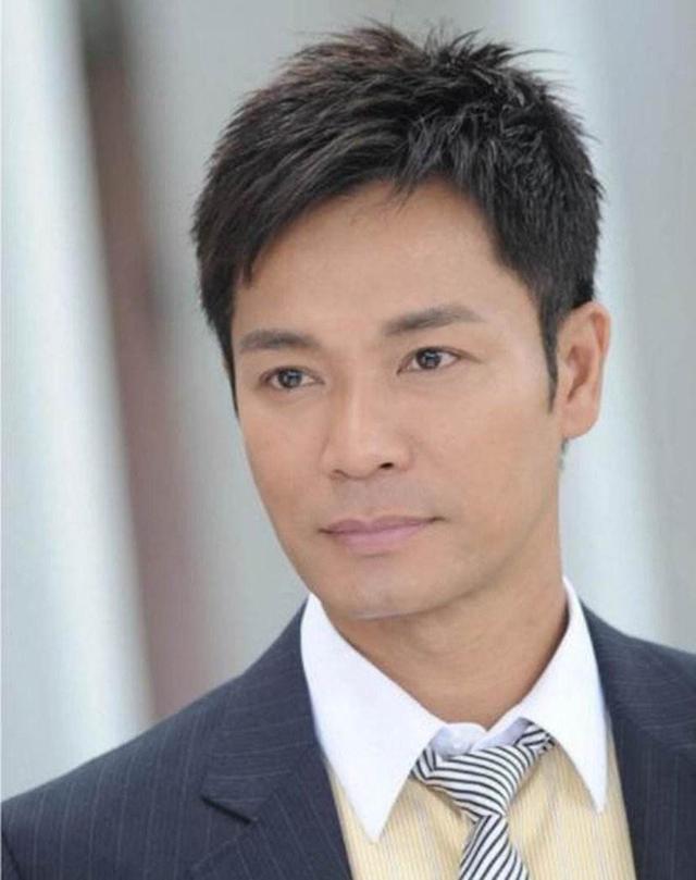 罗嘉良又一内地剧收官，和他同期的TVB小生都怎样了？