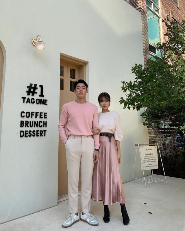 怎样穿情侣装不庸俗?四大穿搭法则,让你们的情侣装独特又高级