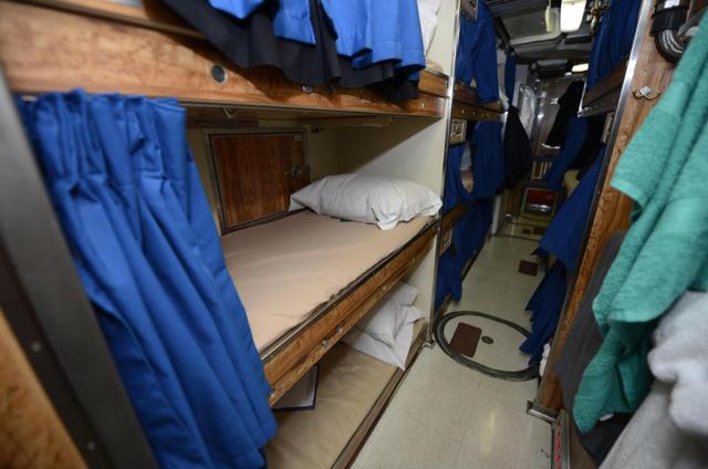 美国核潜艇创造“奇迹”，一次部署两年半，航