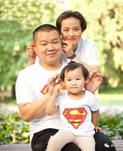 岳云鹏老婆生病住院头发掉光，粉丝捏把汗很担