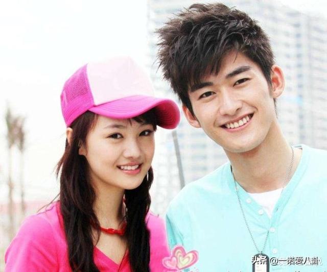 郑爽否认与张翰复合传闻，声称好久没联系，已