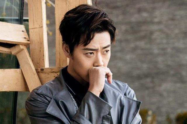 《亮剑》中的“魏和尚”，因拍戏炸瞎眼睛，如