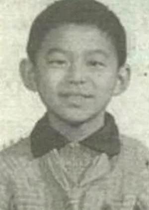 何炅为什么是个高情商的人？因为他努力又善良啊