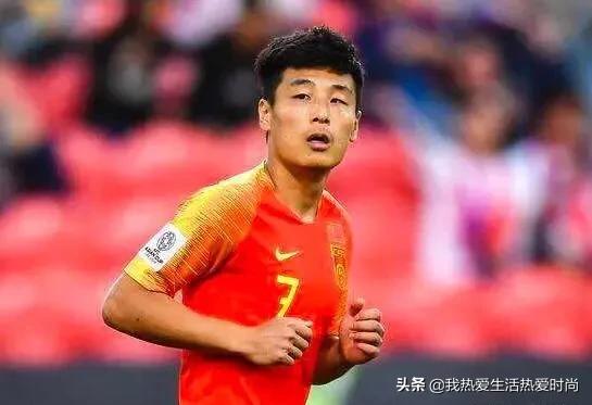 凌晨2点，中国足球又受打击，五大联赛唯一国脚