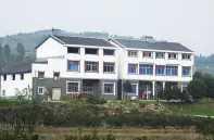 如何合法的购买宅基地？而又不是本村户口？