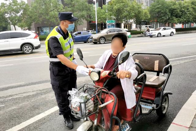 ����һ��ح���ݹ���ȫ���ϸ�ִ�� Ϊ���������ܶ���