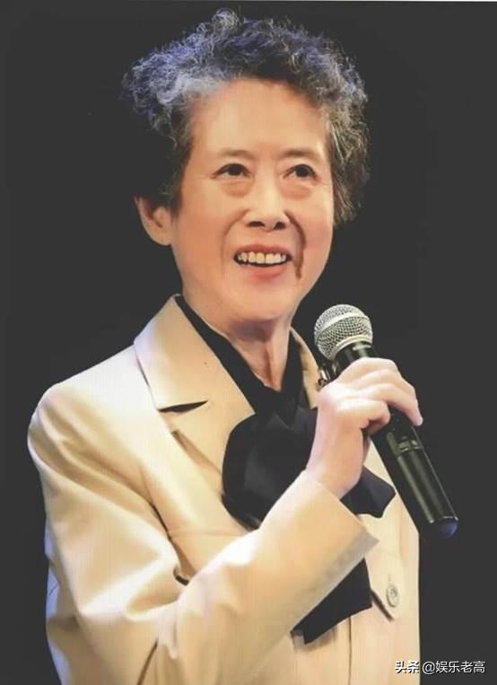 81岁老艺术家因病去世，是国家一级演员，家世了得曾见过梅兰芳