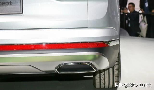 途锐亲兄弟来了，长5米1+2.5T+四驱，叫板X5