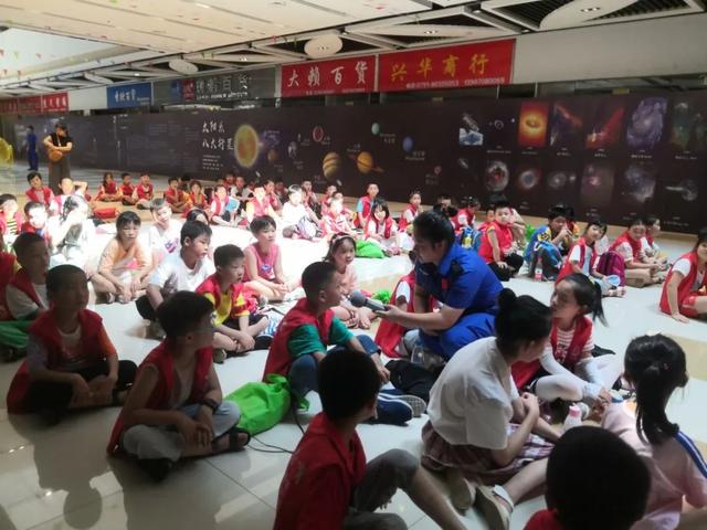 共同聚焦南昌华南城系列活动2020南昌市首届航天科普展火热进行时